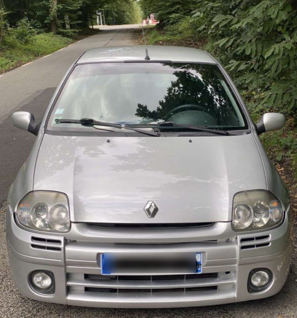 Clio 2 RS1